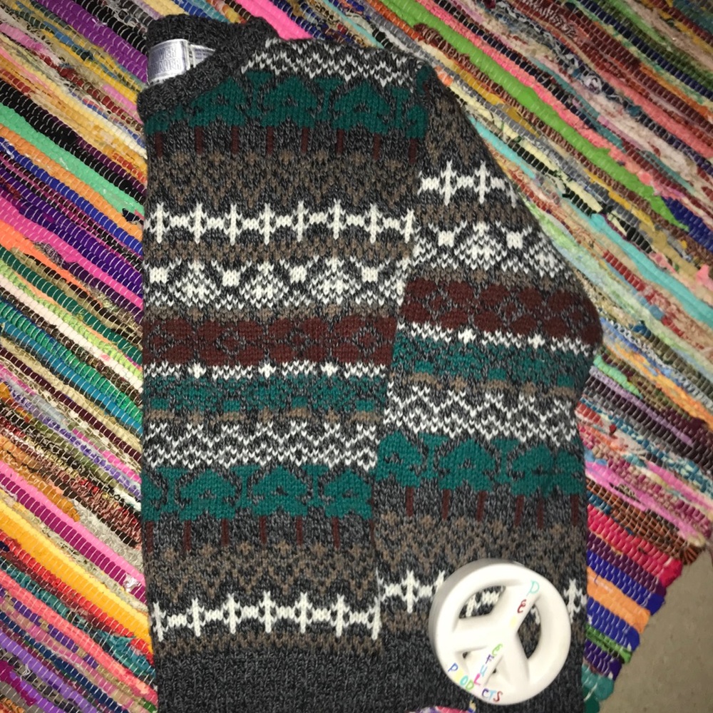 Sweater - Picture 3 of 4
